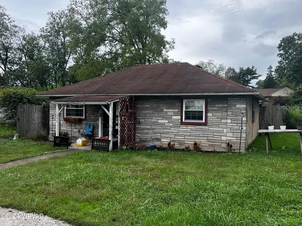 1745 Chestnut St, Williamsport, PA 17701