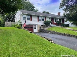 117 E Granger Rd, Syracuse, NY 13219