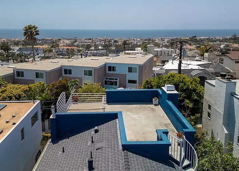 1259 Bonnie Brae St — Photo 25