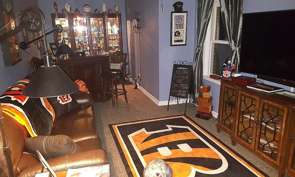 New Basement Mancave / Bar