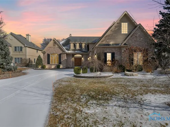 3137 Deep Water Ln, Maumee, OH 43537