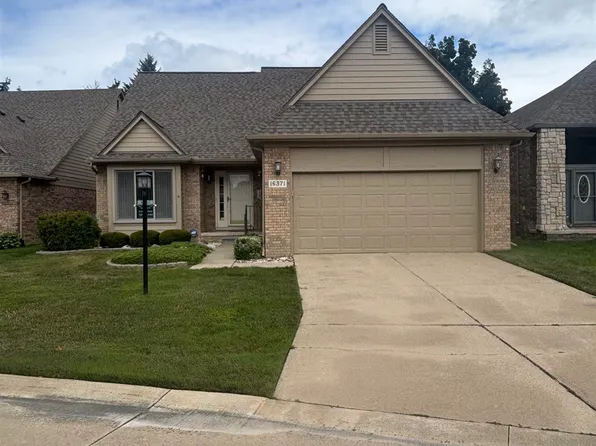 16371 Paint Creek Cir, Macomb, MI 48042