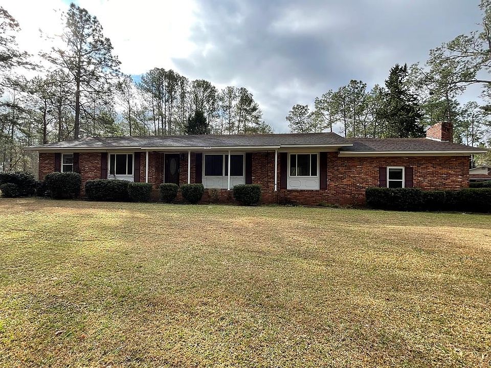 1st image of 1904 W Forest Dr