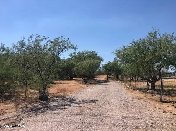 15425 N Twin Lakes Dr, Tucson, AZ 85739