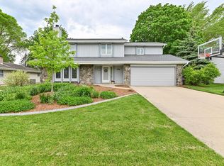 4535 S Quimby Ave, New Berlin, WI 53151