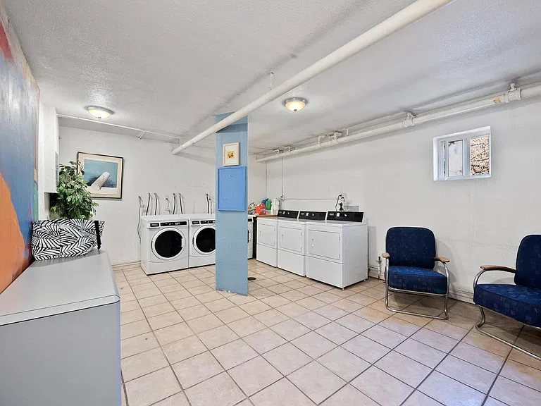 655 N Washington St #2A — Photo 9