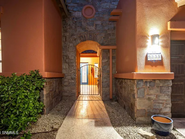 4335 Isleta Ct, Las Cruces, NM 88011