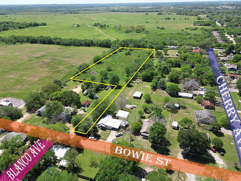 1st image of Blanco Ave