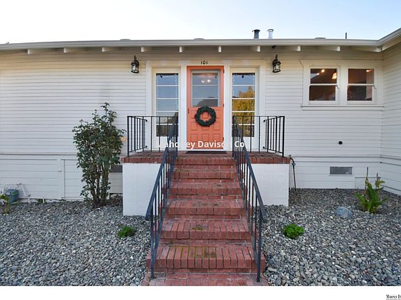 2nd image of 101 Eugenia Dr