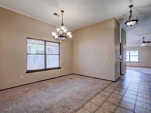 4th image of 6613 NW 133rd St