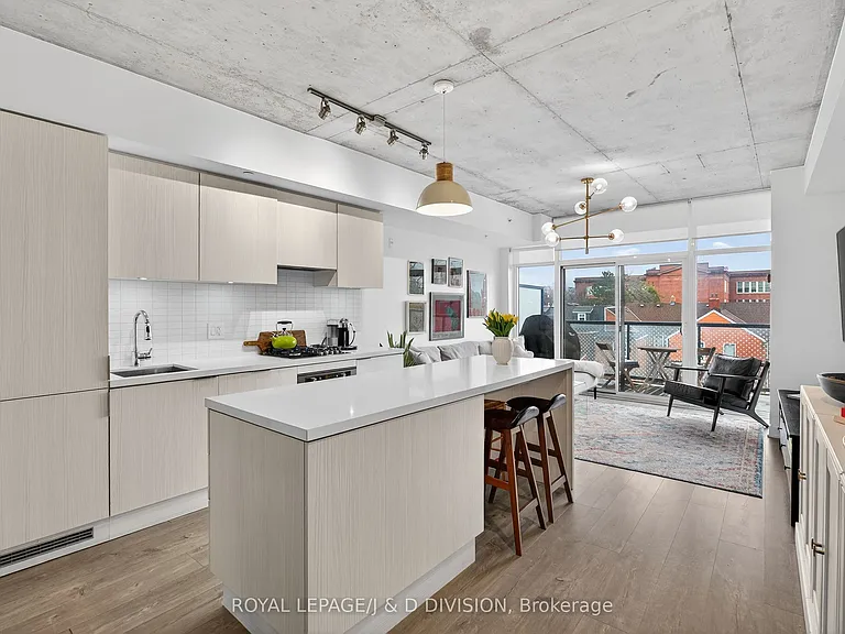 109 Ossington Ave #322 — Photo 13