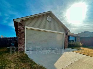 2940 Cider Mill Ln, Yukon, OK 73099