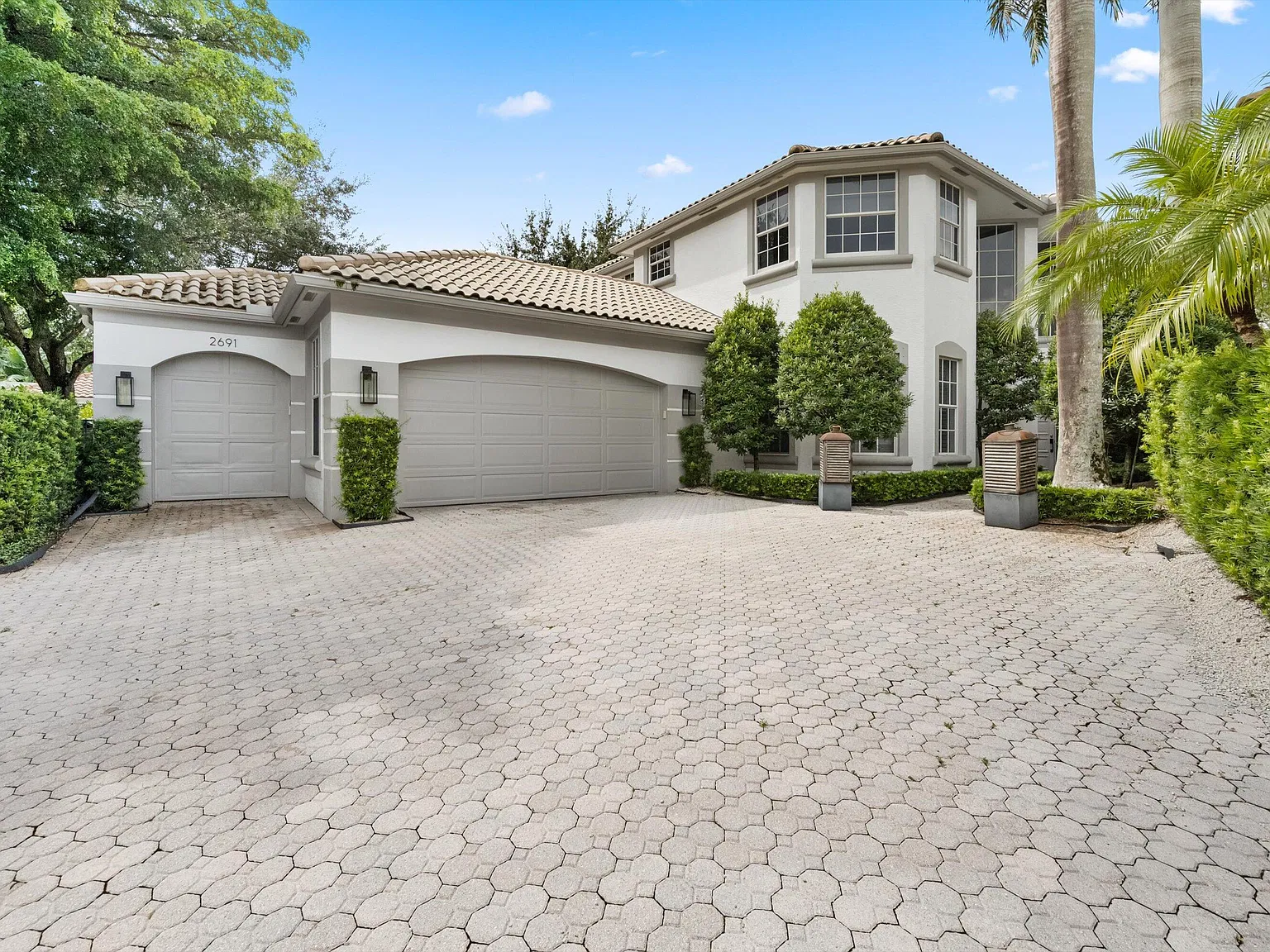 5 bed, 6.0 bath, 3541 sqft, $45,000 — Photo 2