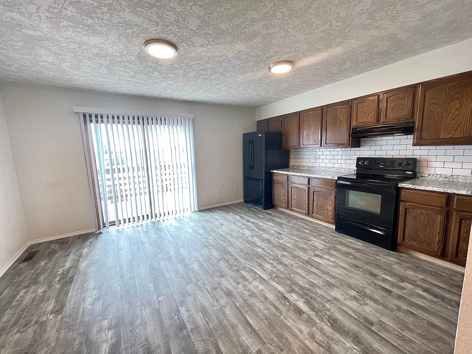 1st image of 1441 S Pennsylvania Ave APT 4