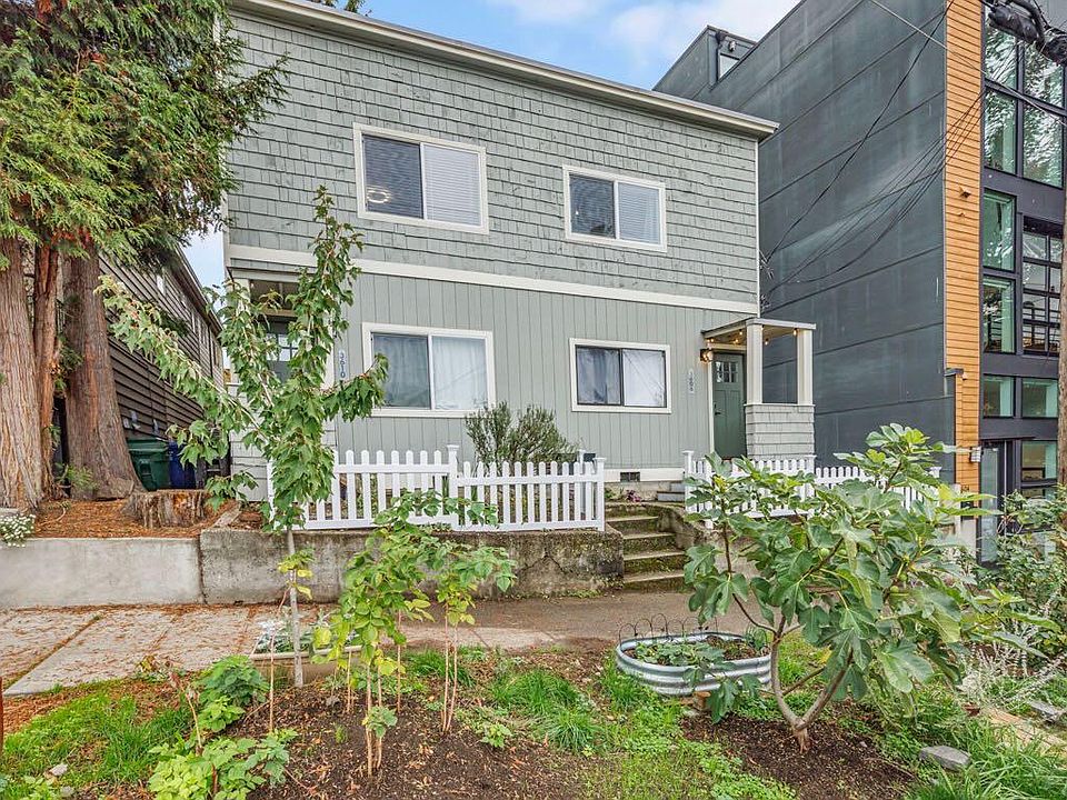 1st image of 3608 Palatine Ave N #1