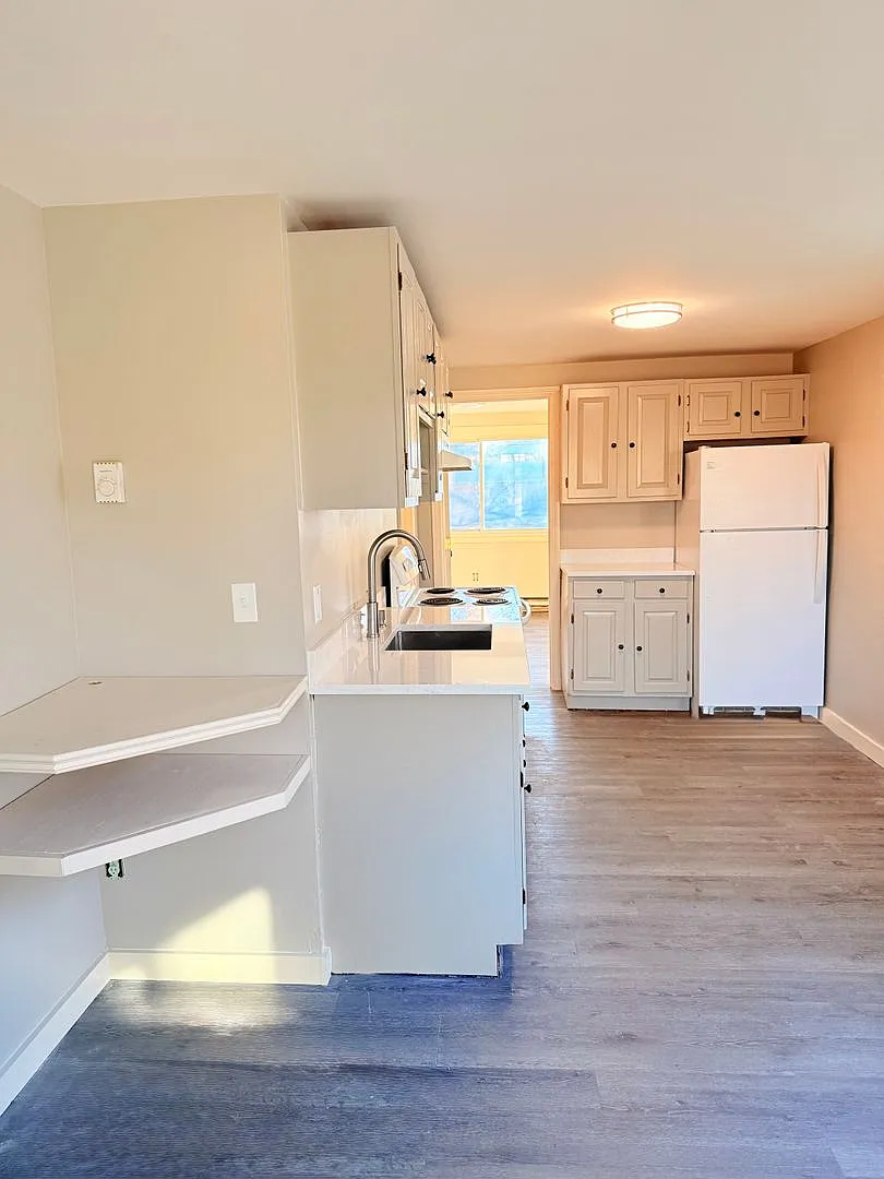 Pet-friendly Apartments for Rent in Hartford, VT! — Photo 1