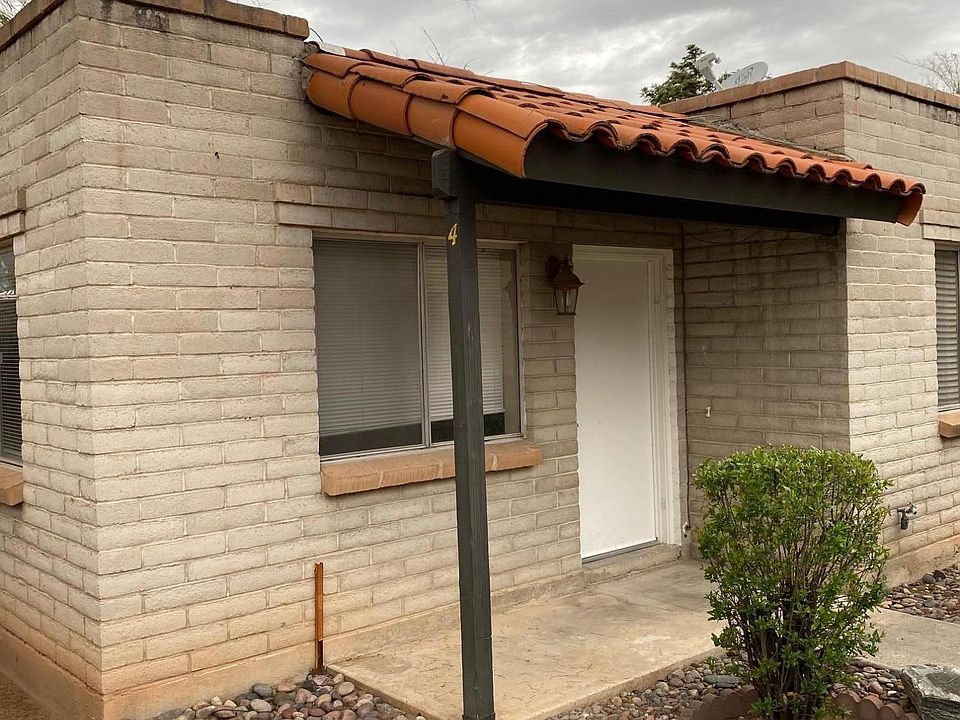 1st image of 3646 E Blacklidge Dr