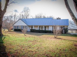 990 Liberty Rd, Winchester, TN 37398