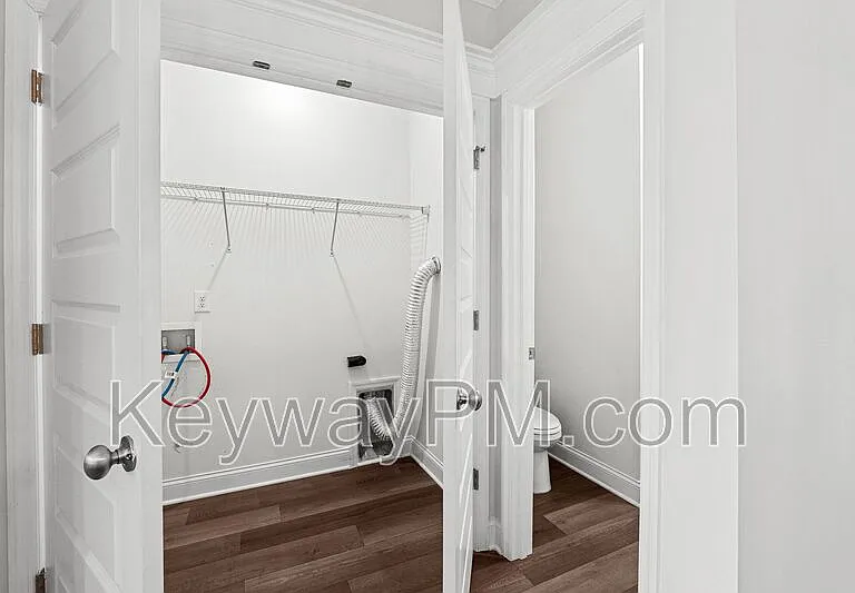 2419 Sequoia Trl — Photo 9