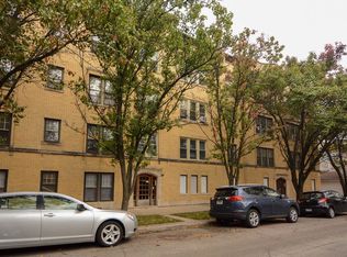 2856 W Cullom Ave #1, Chicago, IL 60618