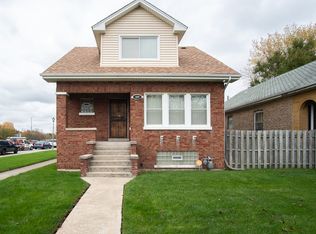 1819 S 18th Ave, Maywood, IL 60153