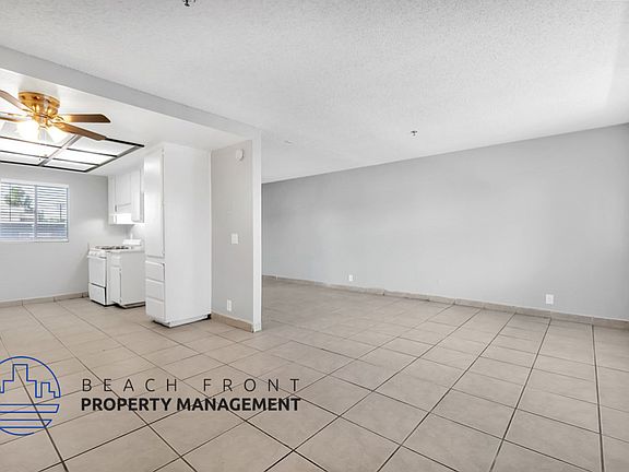 2nd image of 710 W Washington Ave #206