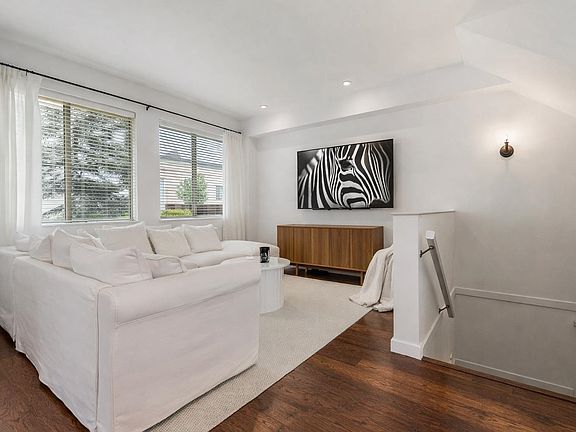 5th image of 34248 King Rd #37