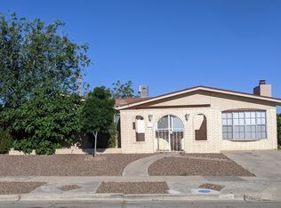 2213 Abril Dr, El Paso, TX 79935