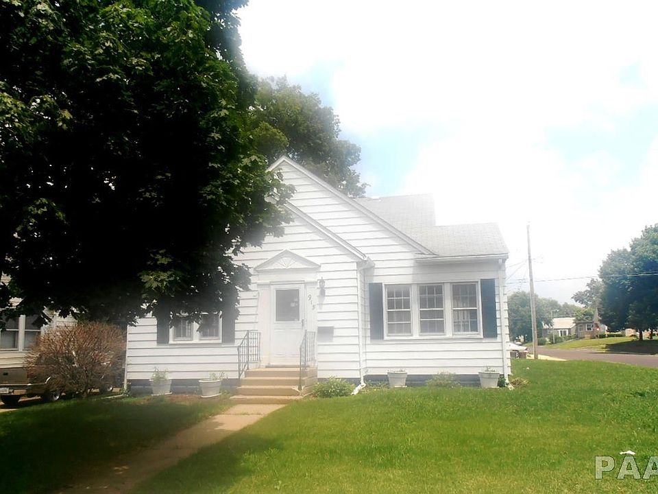 1st image of 915 Mary St
