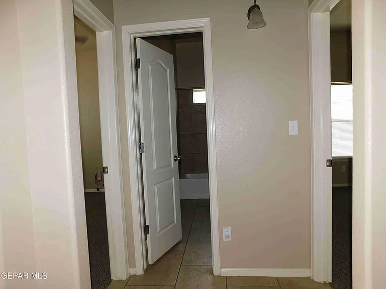 14628 Rockbridge Ave — Photo 5