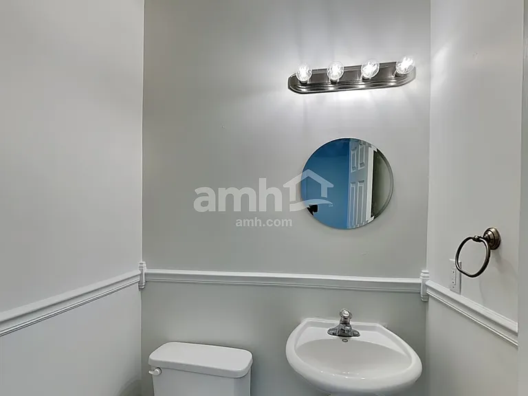 7009 Pine Cone Ln — Photo 10
