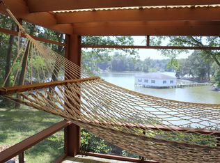 624 Waverly Rd, Urbanna, VA 23175