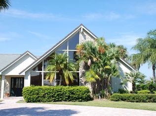 14 Windjammer Point, Merritt Island, FL 32952