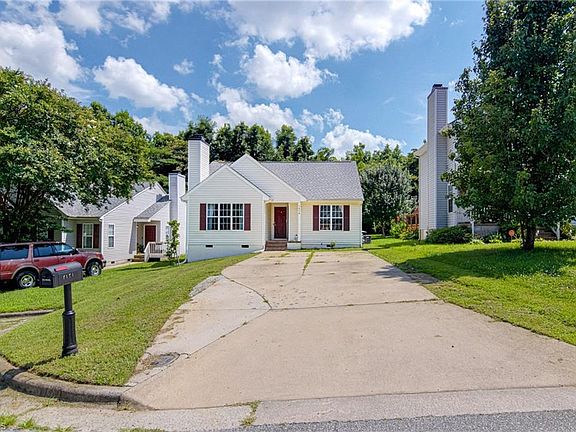 3rd image of 1814 Gordon St