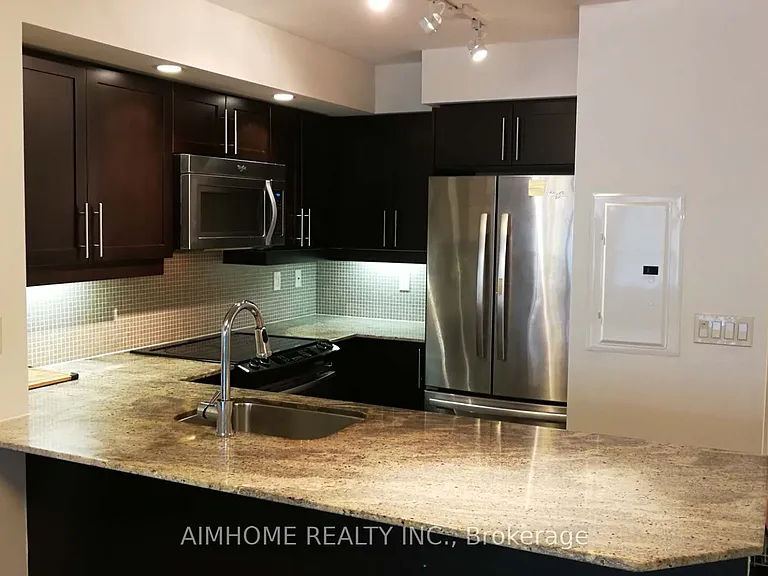 75 Liberty St #809 — Photo 4
