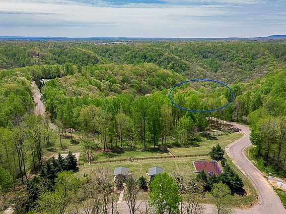 4th image of 259 Randy Ct