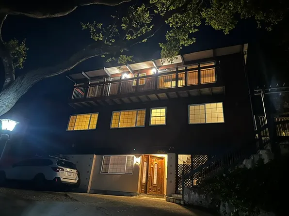 5760 Cabot Dr, Oakland, CA 94611