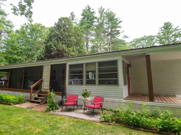 39 Old Cart Road, Raymond, NH 03077