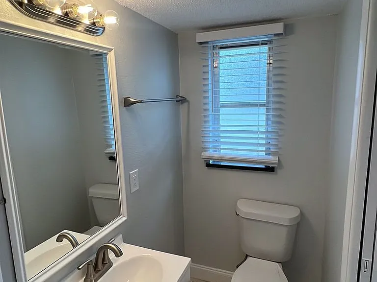 Citadel Apartments of Sarasota — Photo 23