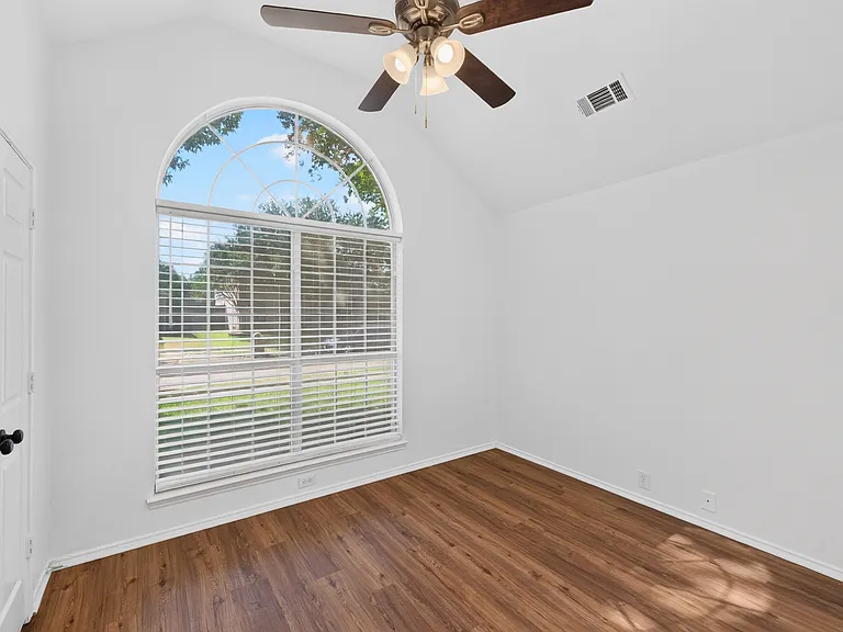 7008 Jasper Dr — Photo 17