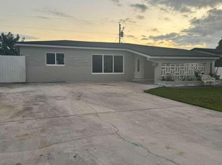 7430 Venetian St, Miramar, FL 33023