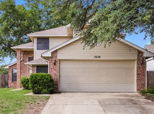 1828 Lincolnshire Way, Fort Worth, TX 76134