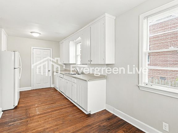 5th image of 1505 Granby Rd