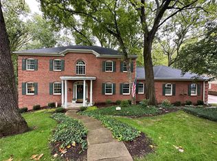 10 Powder Valley Dr, Belleville, IL 62223