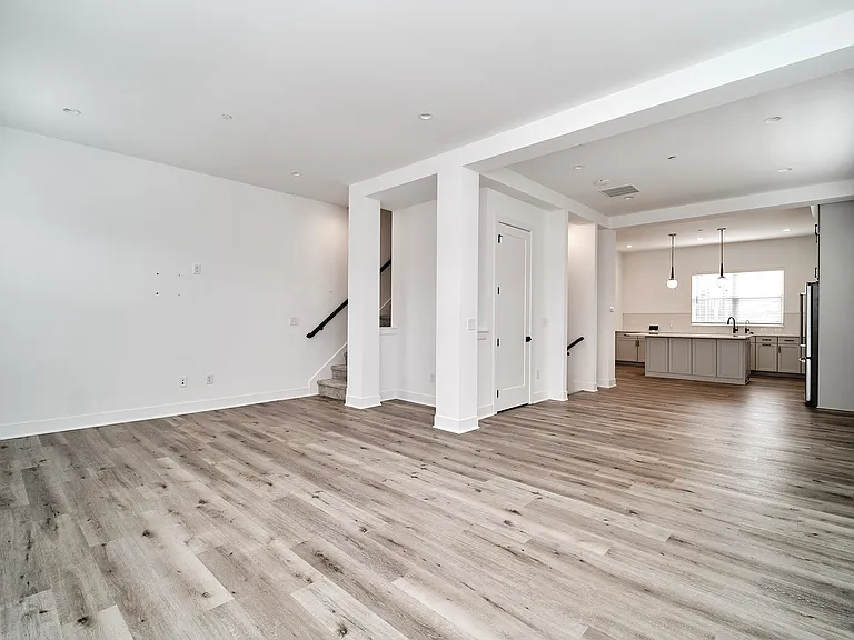 519 Fulton St — Photo 26