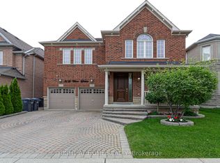 3228 Tacc Dr, Mississauga, ON L5M0H3