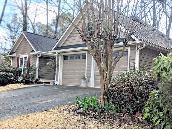 5th image of 632 Wedgewood Dr