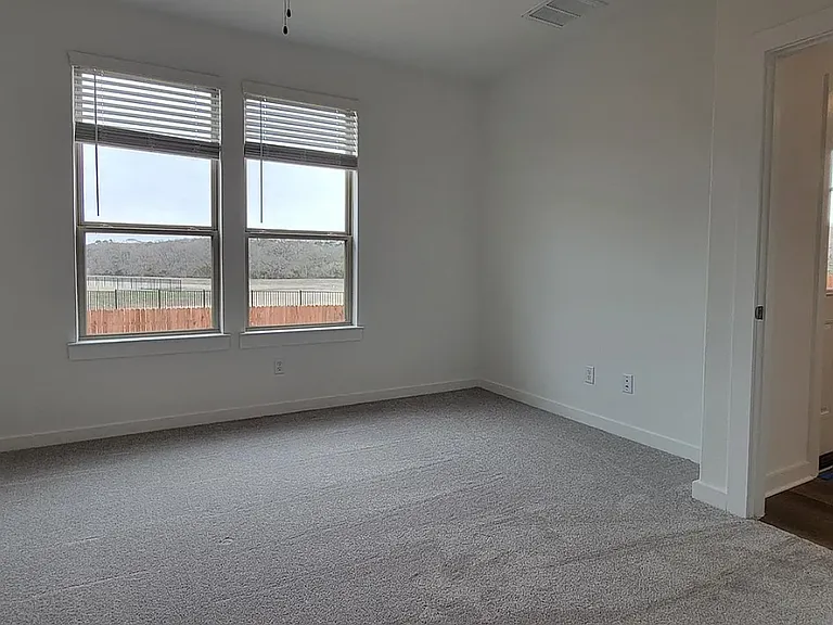 465 Bristlecone Bnd — Photo 8