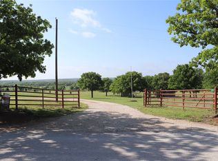 957 Frog Hollar Rd, Bowie, TX 76230