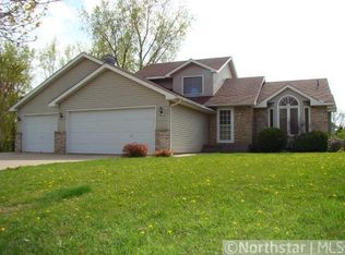 422 84th Ln NW, Coon Rapids, MN 55433